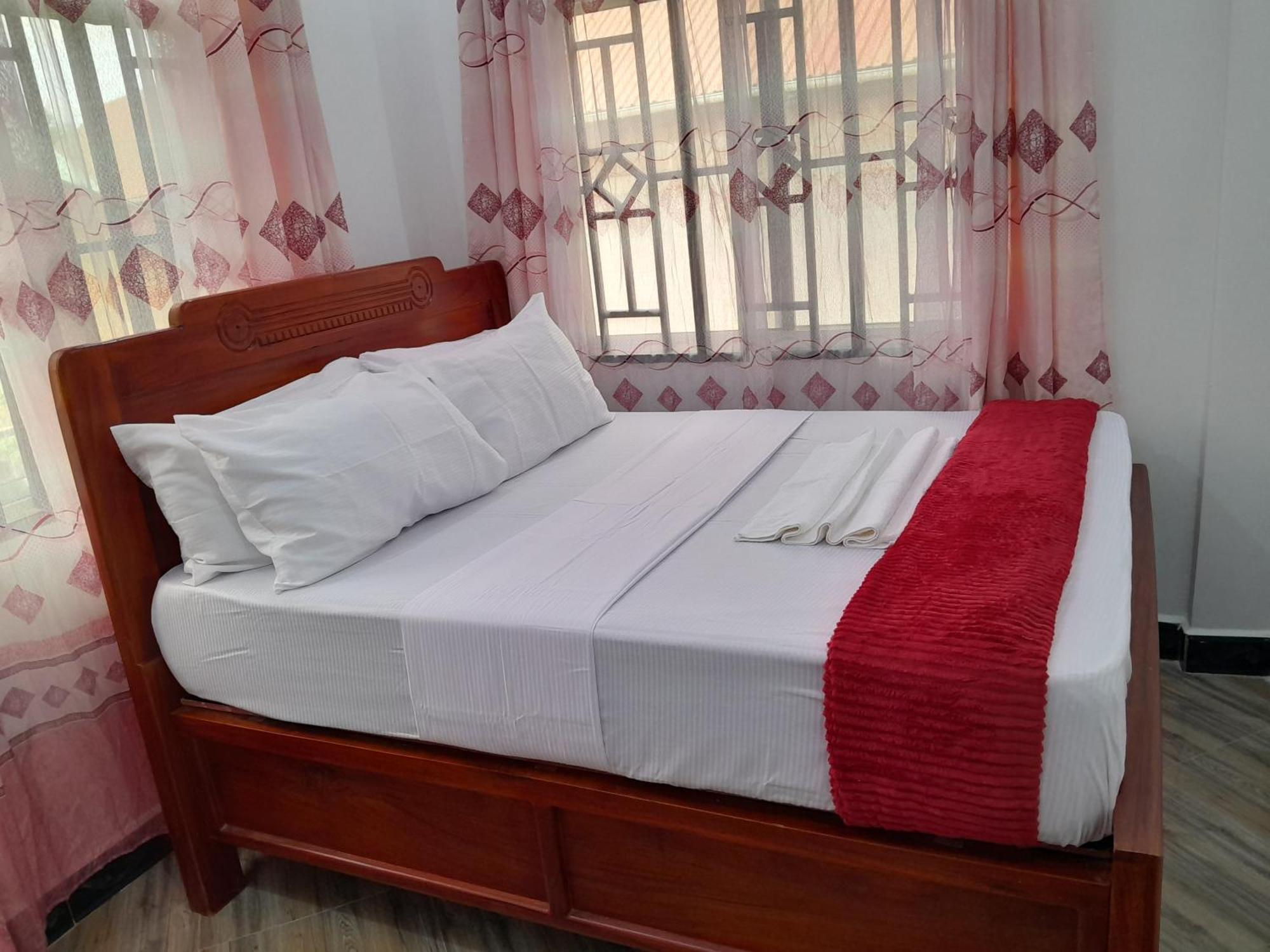 Valley Breeze Hotel Dar es Salaam Eksteriør billede