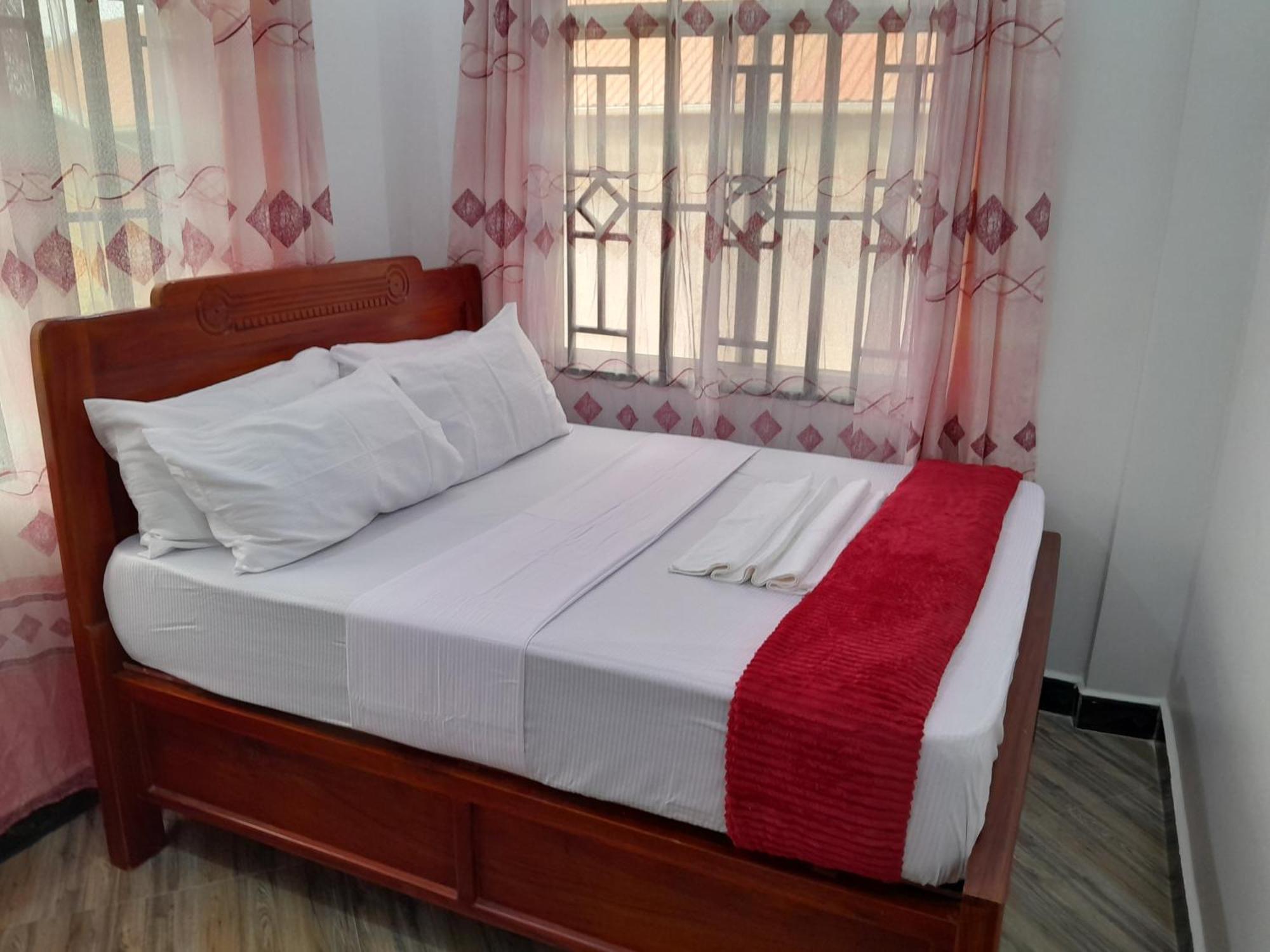 Valley Breeze Hotel Dar es Salaam Eksteriør billede